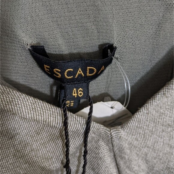 Escada V-Neck Sleeveless Knit Sheath Cactus Dress - Picture 13 of 16